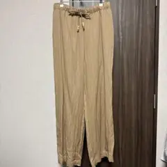 zara ベージュ ワイドパンツ 軽量 L