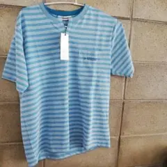 ストライプ ポケット付き Tシャツ 水色