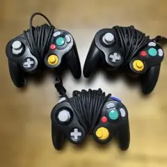 ジャンク品　ニンテンドーゲームキューブコントローラー3セット