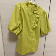 maglie le cassetto フリル付き半袖ブラウス　新品未使用