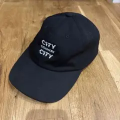 【美品】city country city ロゴ刺繍キャップ