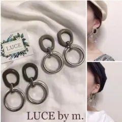 332 変形アクリル クリア シルバー 重ねフープ 大ぶり ピアス イヤリング