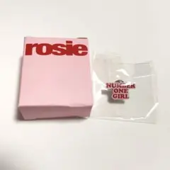 ROSÉ rosie popup シークレット ピンバッジ ロゼ　②