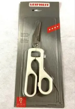 Item thumbnail for item 7e40538d-3ce1-429e-bb64-7cd941051f67