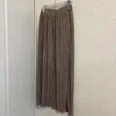 シャンパンベージュ プリーツ タイトロングスカート
