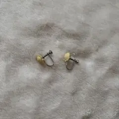 Item thumbnail for item 8ab5f346-2ce2-4169-85ff-9cc9ebf5a67b