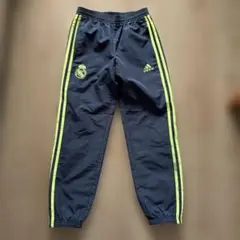 Item thumbnail for item e7ed3984-d5da-43d1-b33b-c56efc580ab0