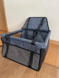 Item thumbnail for item 22069b22-5d4d-46b4-bc73-6d9d12200a09