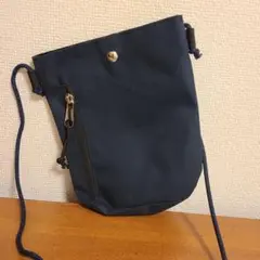 Item thumbnail for item 9d597892-d5bf-471f-bc03-96f88692de0c