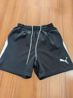 Puma ブラック ゲームパンツ　サッカー　150