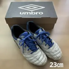 Umbro アンブロ　サッカー　スパイクシューズ　23センチ　箱付き