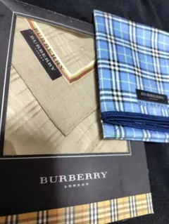 BURBERRYハンカチ2枚