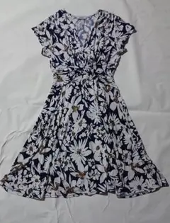 Item thumbnail for item d8075b41-64c4-4ca1-80d3-ecc619126c2f