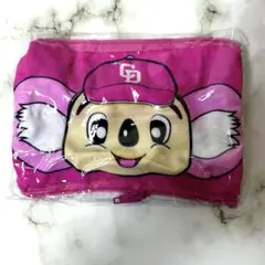 ドアラ　つながる４連ポーチ　ガチャガチャ　ピンク　新品