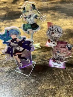 ホロライブ　アクリルスタンド　4点まとめ売り