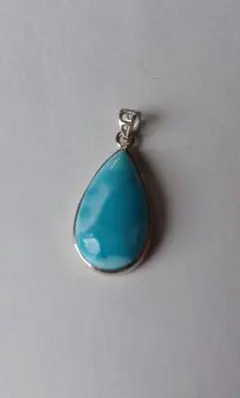 【極上,美品】ラリマー ペンダントトップ　No.８２　ドロップ型　雫型 極上,美品】ラリマー ペンダントトップ No.82 ドロップ型 雫型