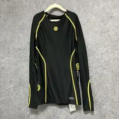 SKINS スキンズ　コンプレッション　インナー　タイツ　L