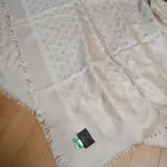 ルイヴィトン 大判ストール