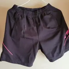Mizuno ブラック ピンク ショートパンツ