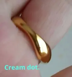 ゴールドリング なめらか曲線のシンプルデザイン15号Cream dot.