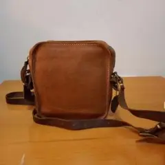 ブラウンレザー ショルダーバッグ 小型
