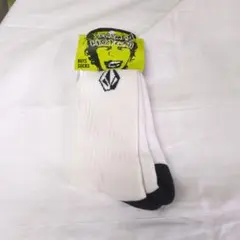 #2200 新品　VOLCOM ボルコム メンズ ソックス　白色　未使用　タグ付