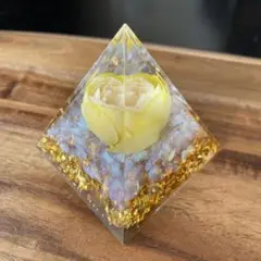 6 オルゴナイト ピラミッド 天然石 6cm 花 サザレ石 2025年 新作