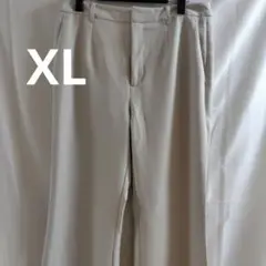 大きいサイズXL　レディースベージュ スラックス ブーツカット