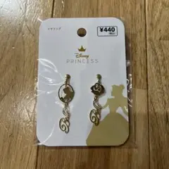 Disney プリンセス イヤリング　キャンドゥ
