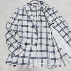 Item thumbnail for item 7336d35a-b599-4230-90f4-2864c3e90013