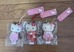 【新品未使用】未開封　タグ付き　ハローキティ　はろうきてぃ　着物　きもの根付け