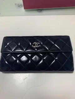 シャネル エナメル財布 シリアルシールあり