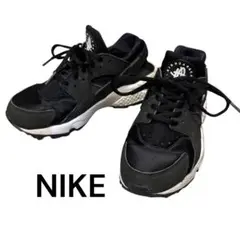 Nike ナイキAIR HUARACHE エアハラチ　レディース　ブラック