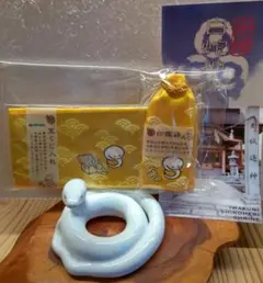 白蛇神社 宝くじ入れ✨