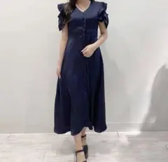 アンミール シャイニーショルダーワンピース