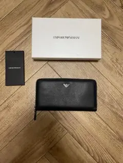【新品 未使用】EMPORIO ARMANI イーグルロゴ 黒 長財布