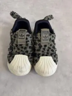 Item thumbnail for item 9a240552-1c6e-406b-a5d1-dd8d2672f75c