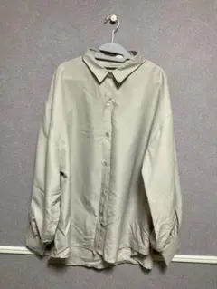 グレーベージュ　ダブルカフス　オーバーサイズシャツ
