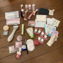化粧品 まとめうり チーク グロス 美顔器