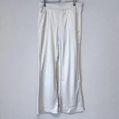 ✨新品・タグ付✨ ブルームス 13 ウェア パンツ ストレッチ 美脚 スポーツ