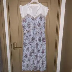 axes femme ノースリーブワンピース（サックス）