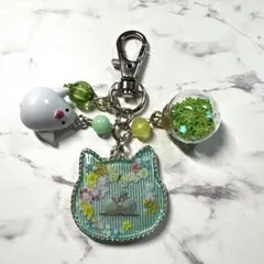 5988☆ 文鳥　キーホルダー　バッグチャーム　レジン　ハンドメイド