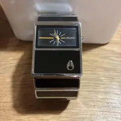 【レア】NIXON ニクソン MAX AND RELAX THE CHALET 稼働品】nixon 腕時計 MAX AND RELAX THE CHALET