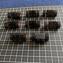 LEGO オールドレゴ　タイヤセット８個（ホイール赤）
