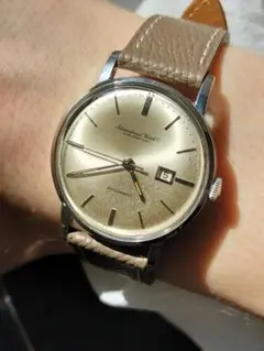 IWC アイダブルシー レザー時計ケース（外箱付） 2025年最新】IWCケースの人気アイテム - メルカリ