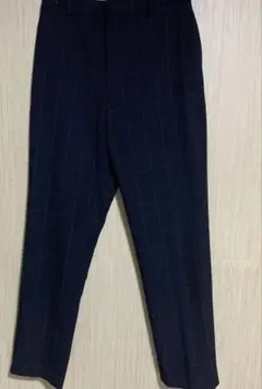 ユニクロ　ネイビー チェック柄 スラックス Sサイズ美品