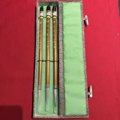 Item thumbnail for item 996cdfb9-164c-4ed1-9c4d-f894a9c6439e