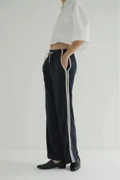 8/19までの限定価格！ CLANE パイル パンツ