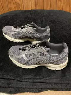 ASICS gel-1130 シルバー 27.0