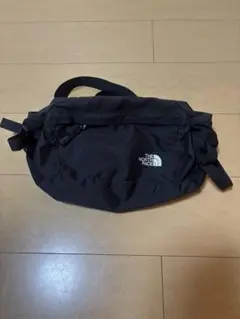 THE NORTH FACE ブラック ボディバッグ